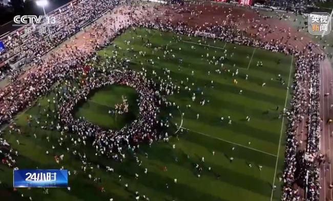 “村超(chao)”究竟有(yǒu)多火？帶(dài)你感受(shòu)鄉村“足(zu)球之夜(ye)”