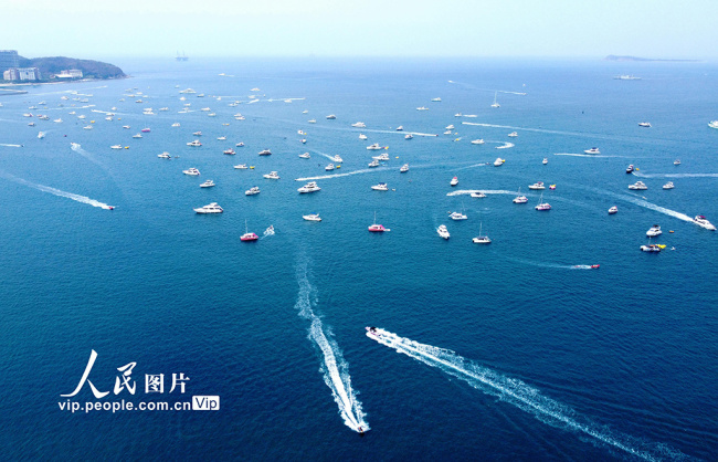 海南三亞：千帆(fan)出海