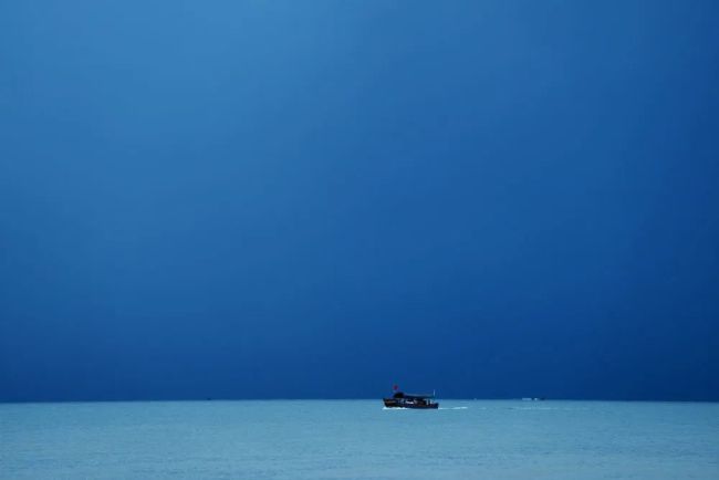 國(guo)道之行 從雪山(shan)奔向大海丨金(jin)灘晨曲