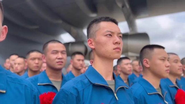 坐着運-20去上學,開(kai)學典禮是航空展(zhǎn)!