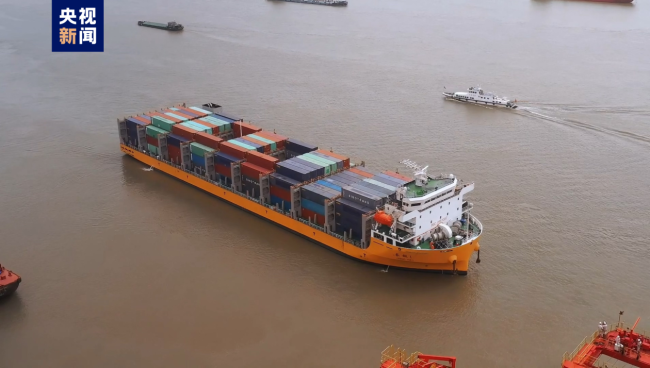 萬噸(dūn)海輪首次(ci)入境陽邏(luó)港!