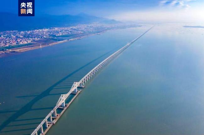 開通倒計(ji)時!複興号(hào)智能動車(chē)組正式在(zài)福廈高鐵(tie)試跑