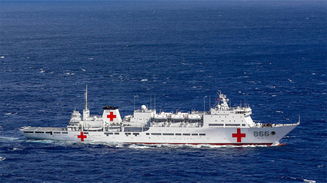 “和平(píng)方舟”航程(cheng)累計達280800海(hai)裡